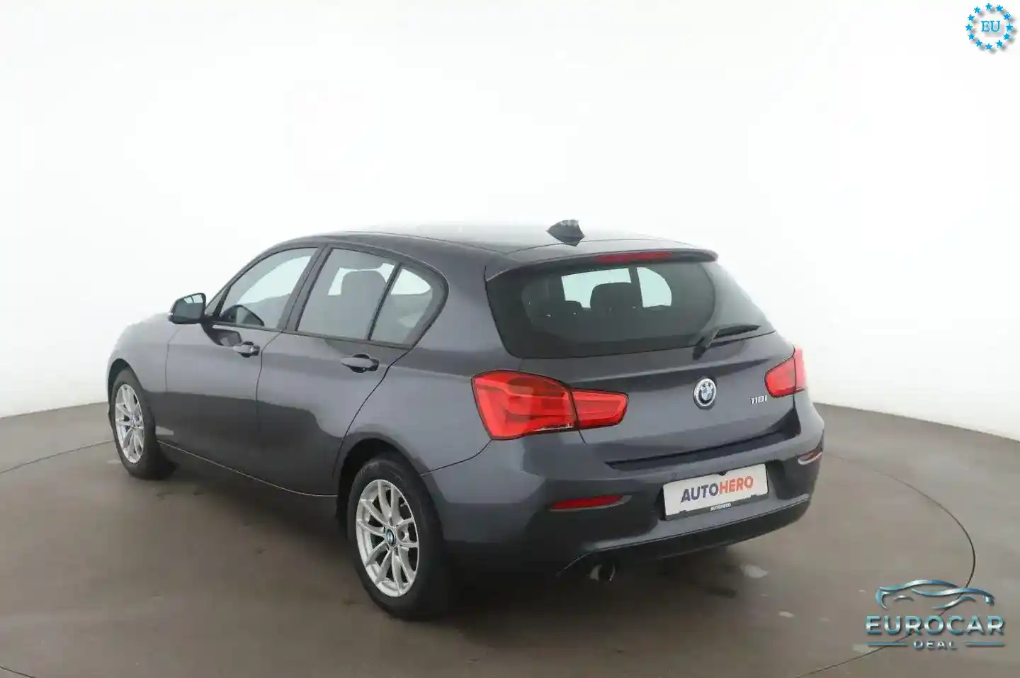 BMW 118