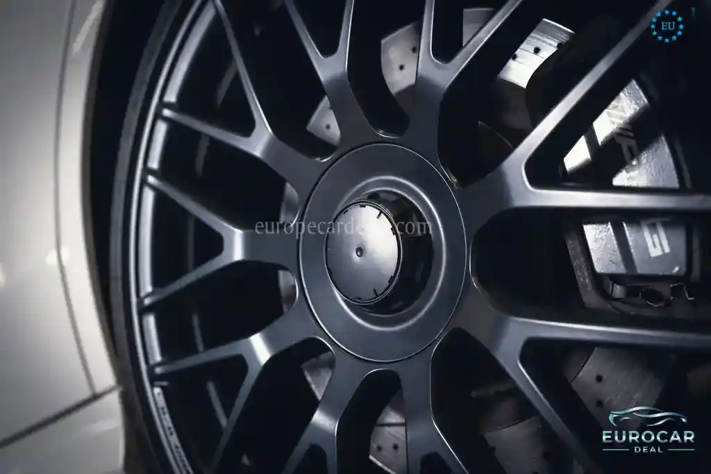 Mercedes-Benz C 63 AMG
