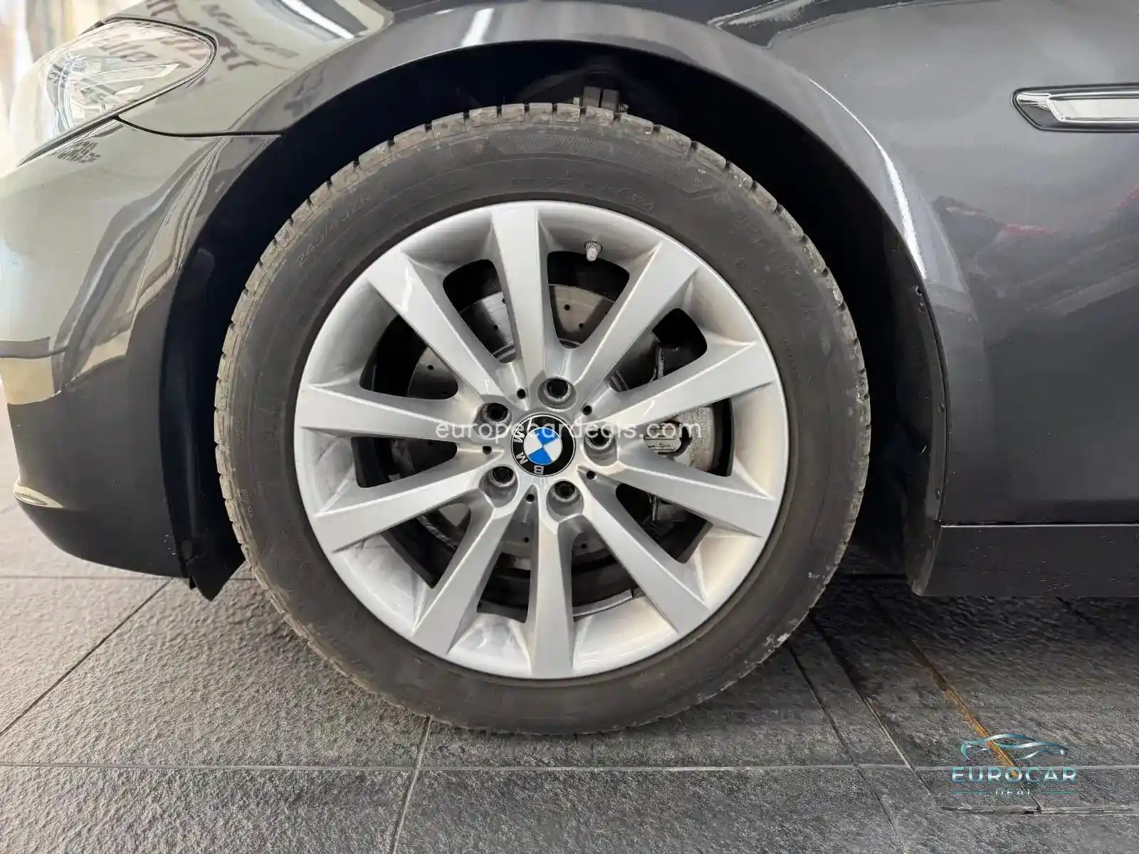 BMW 520