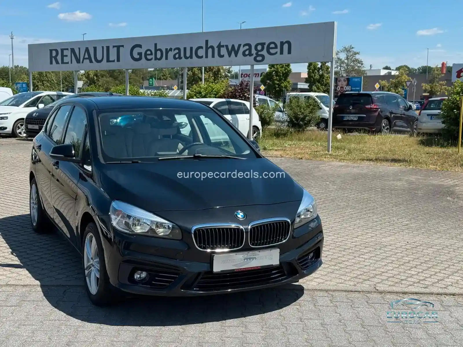 BMW 225
