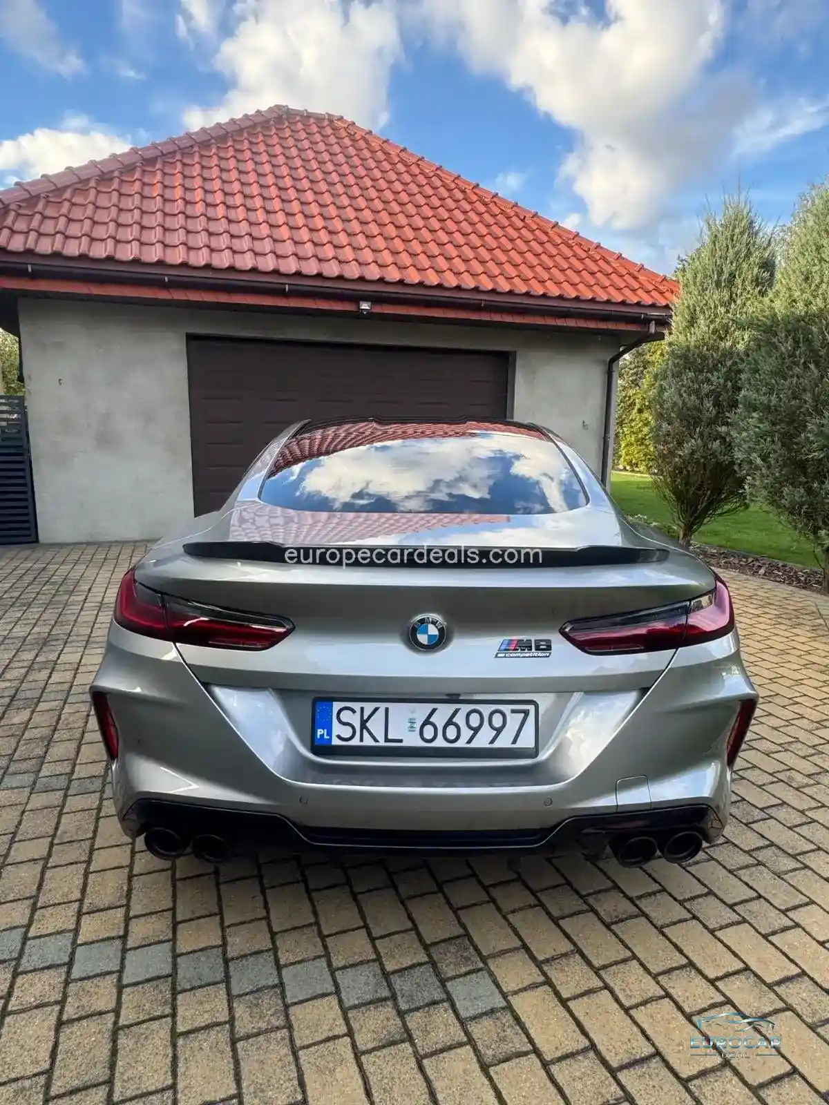 BMW M8