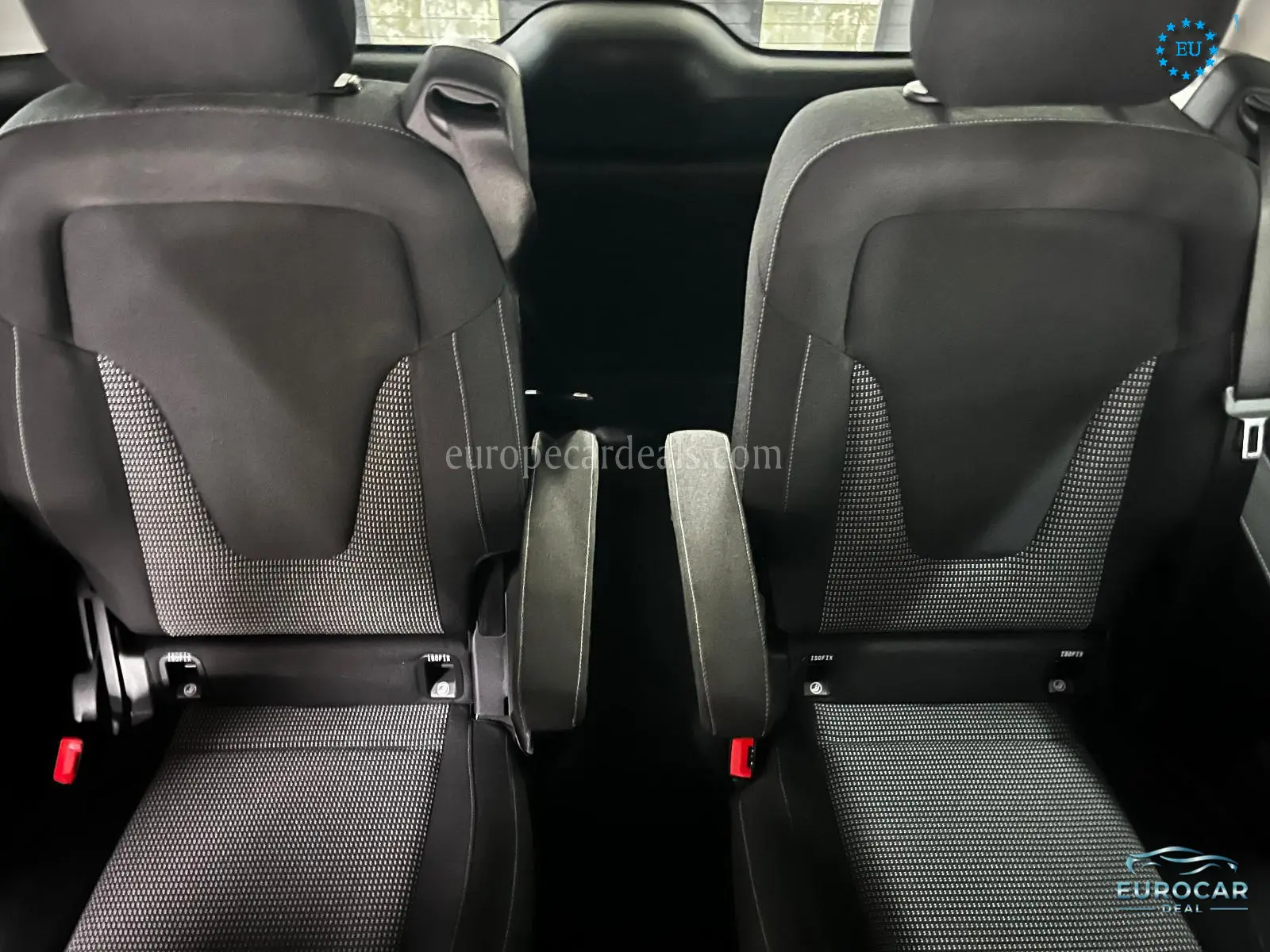 Mercedes-Benz V 220