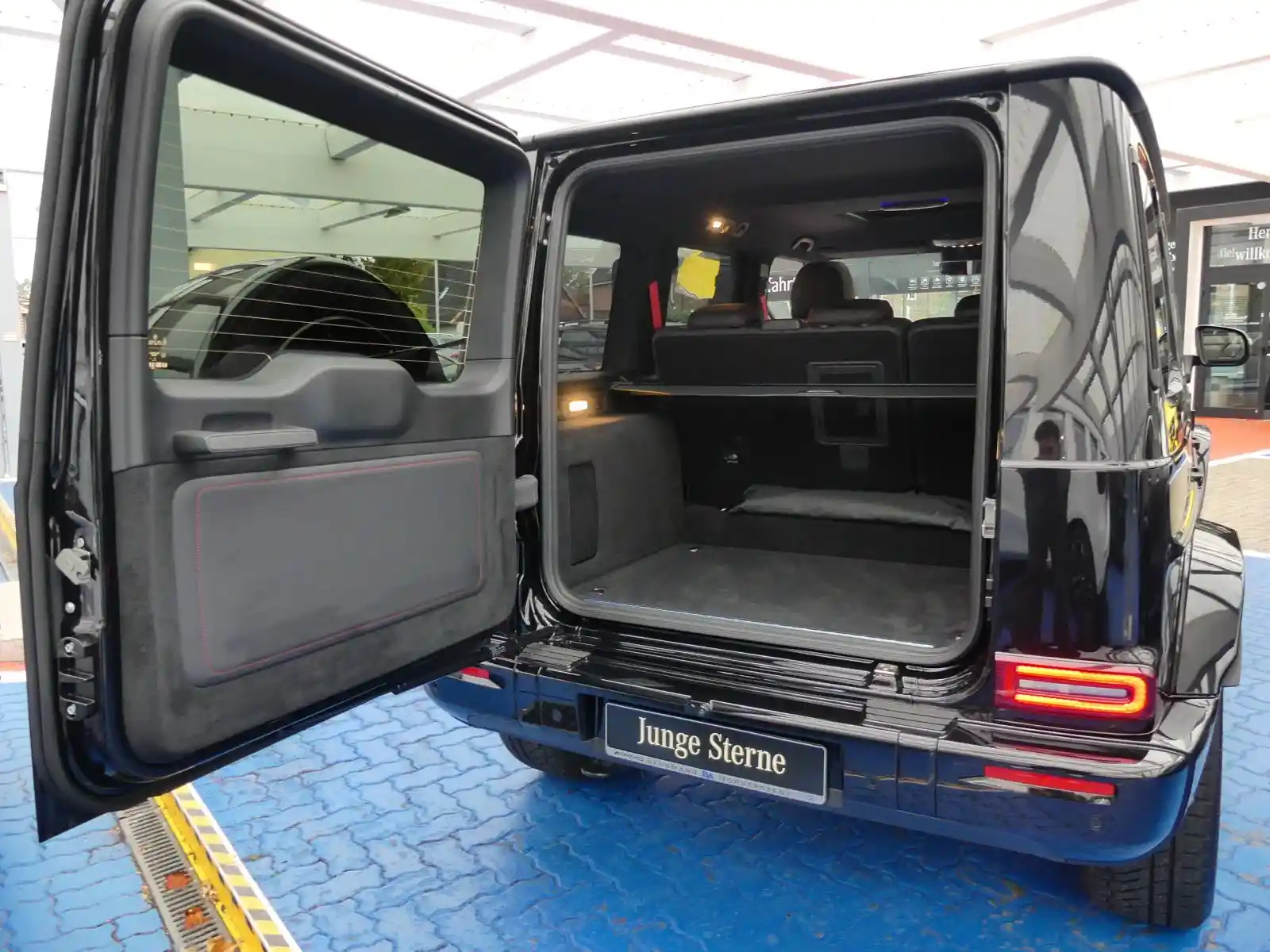 Mercedes-Benz G 450