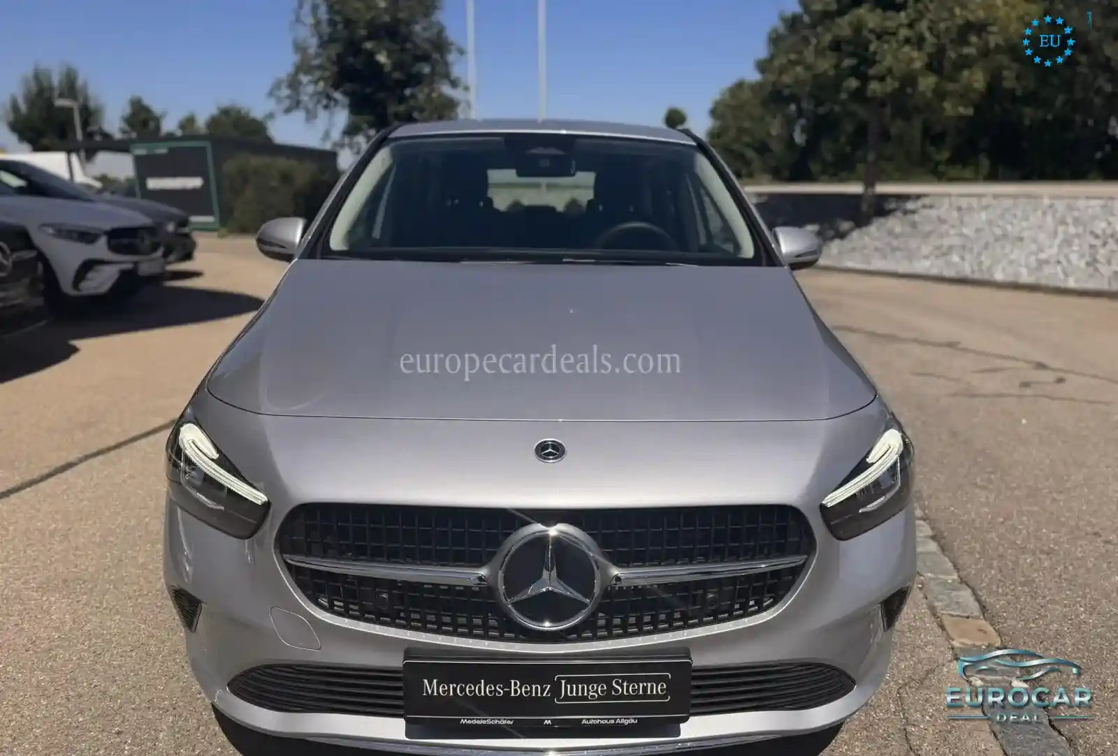 Mercedes-Benz B 200