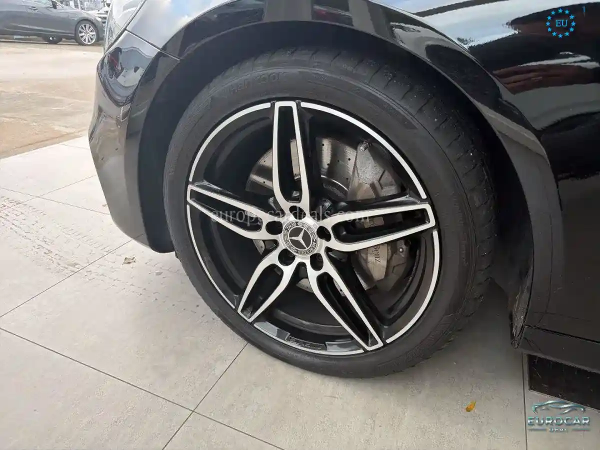 Mercedes-Benz E 400