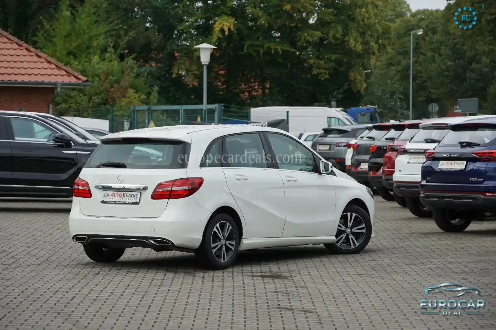 Mercedes-Benz B 220