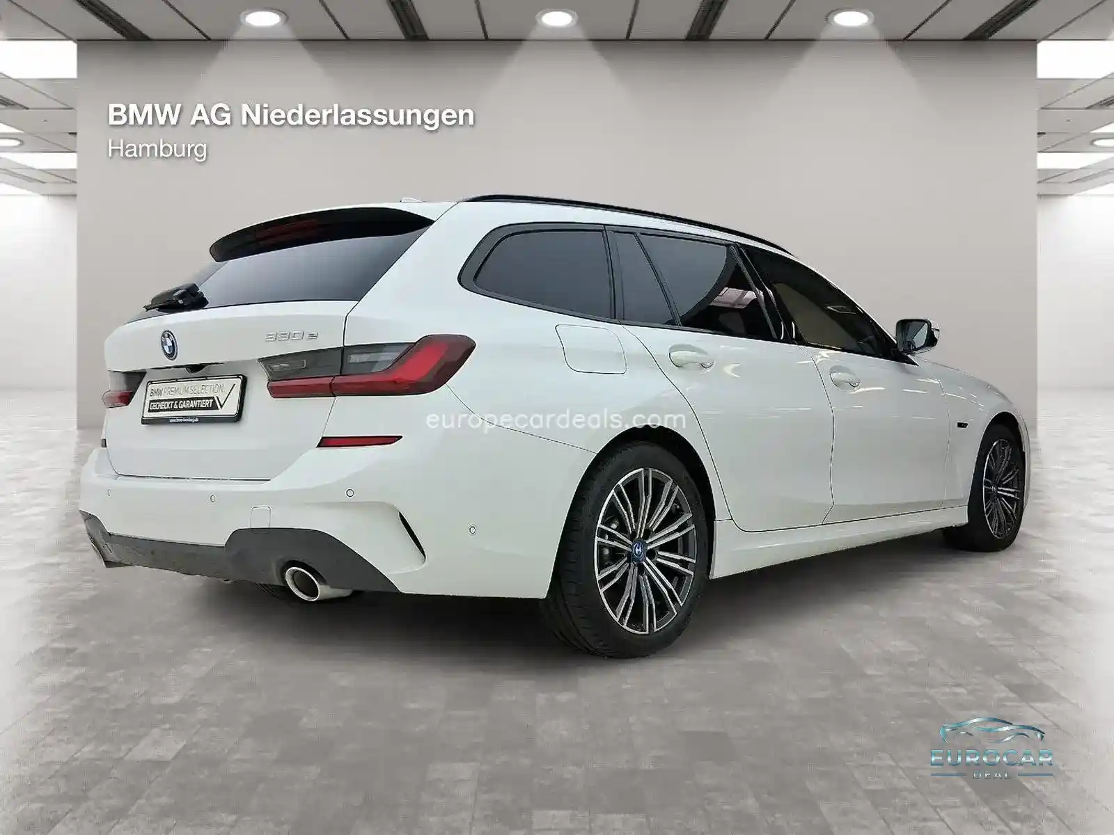 BMW 330