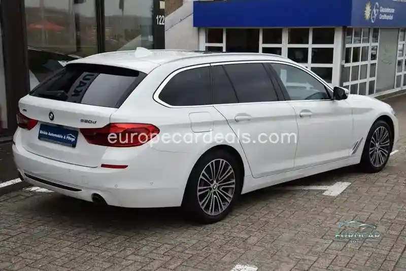 BMW 520