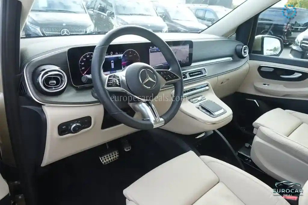 Mercedes-Benz V 250