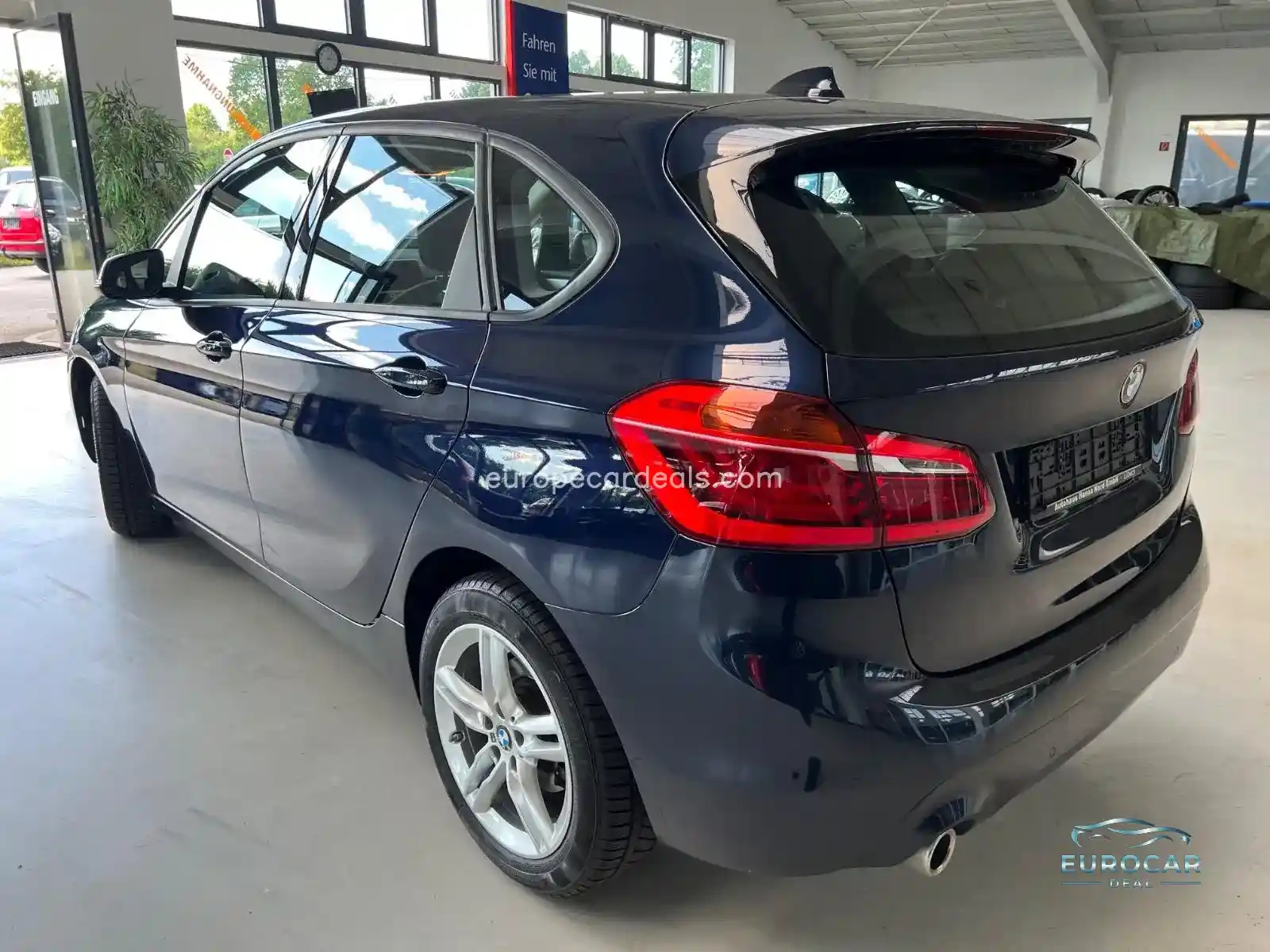 BMW 218
