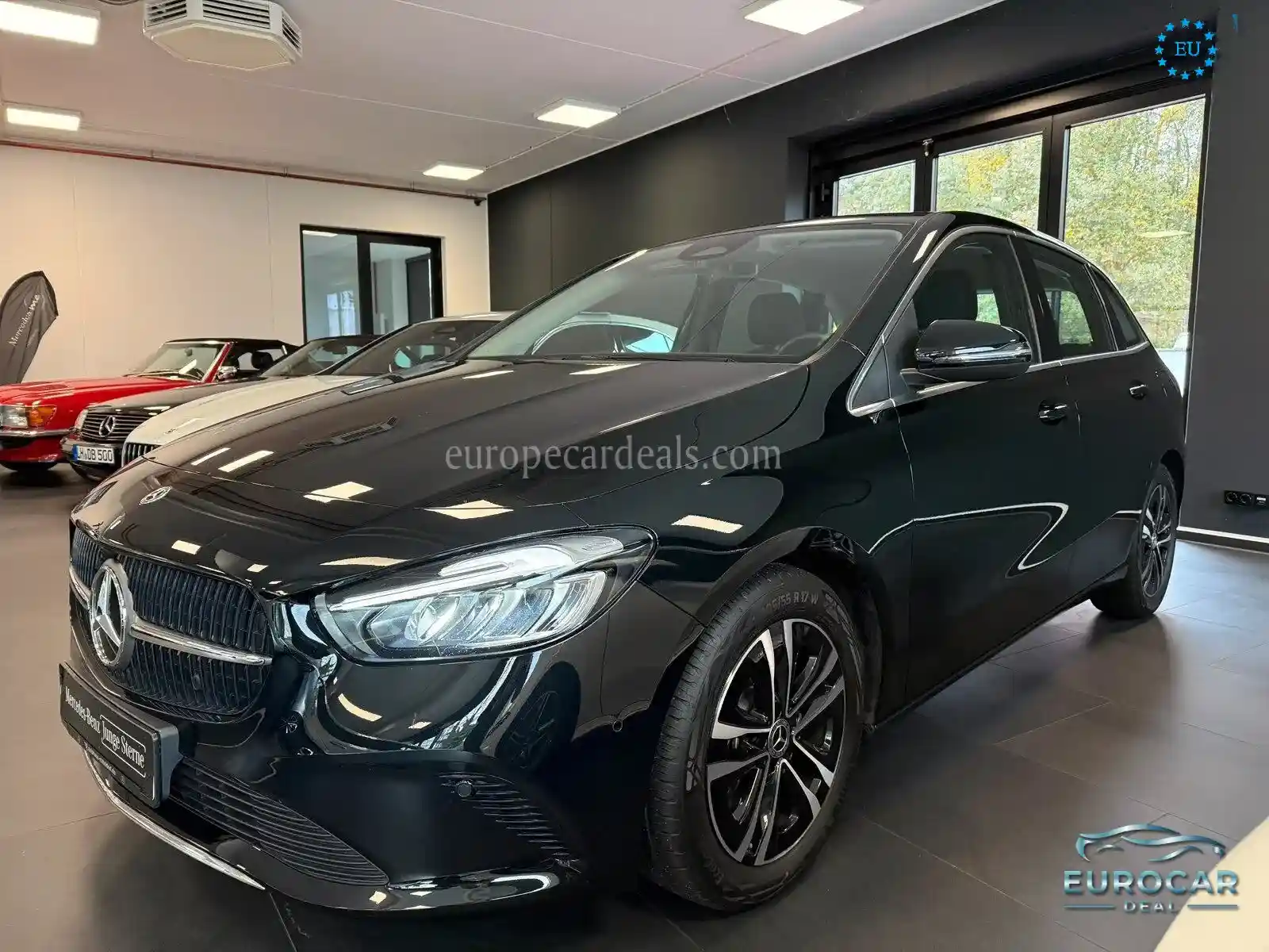 Mercedes-Benz B 180