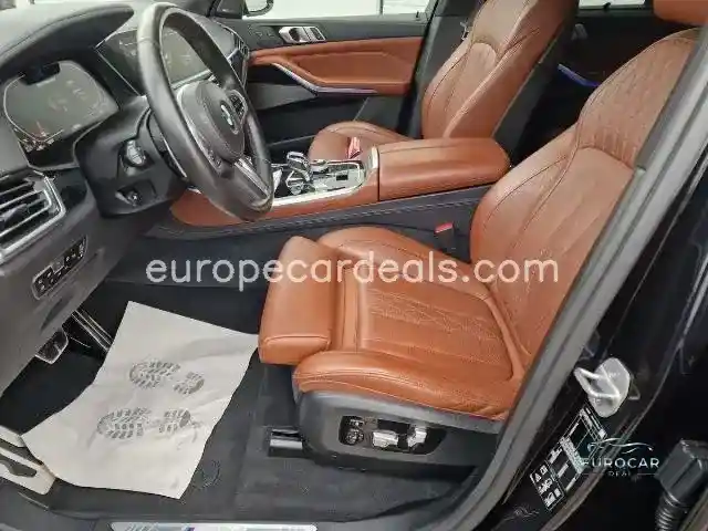 BMW X5 M50