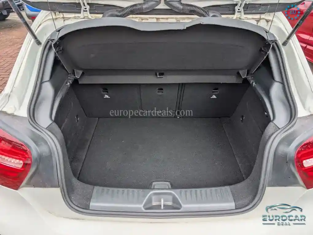 Mercedes-Benz A 250
