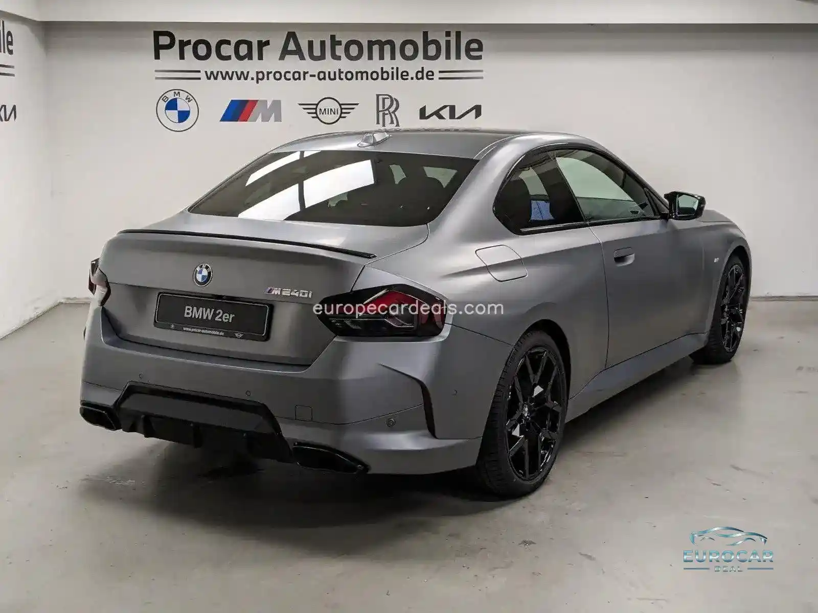BMW M240i
