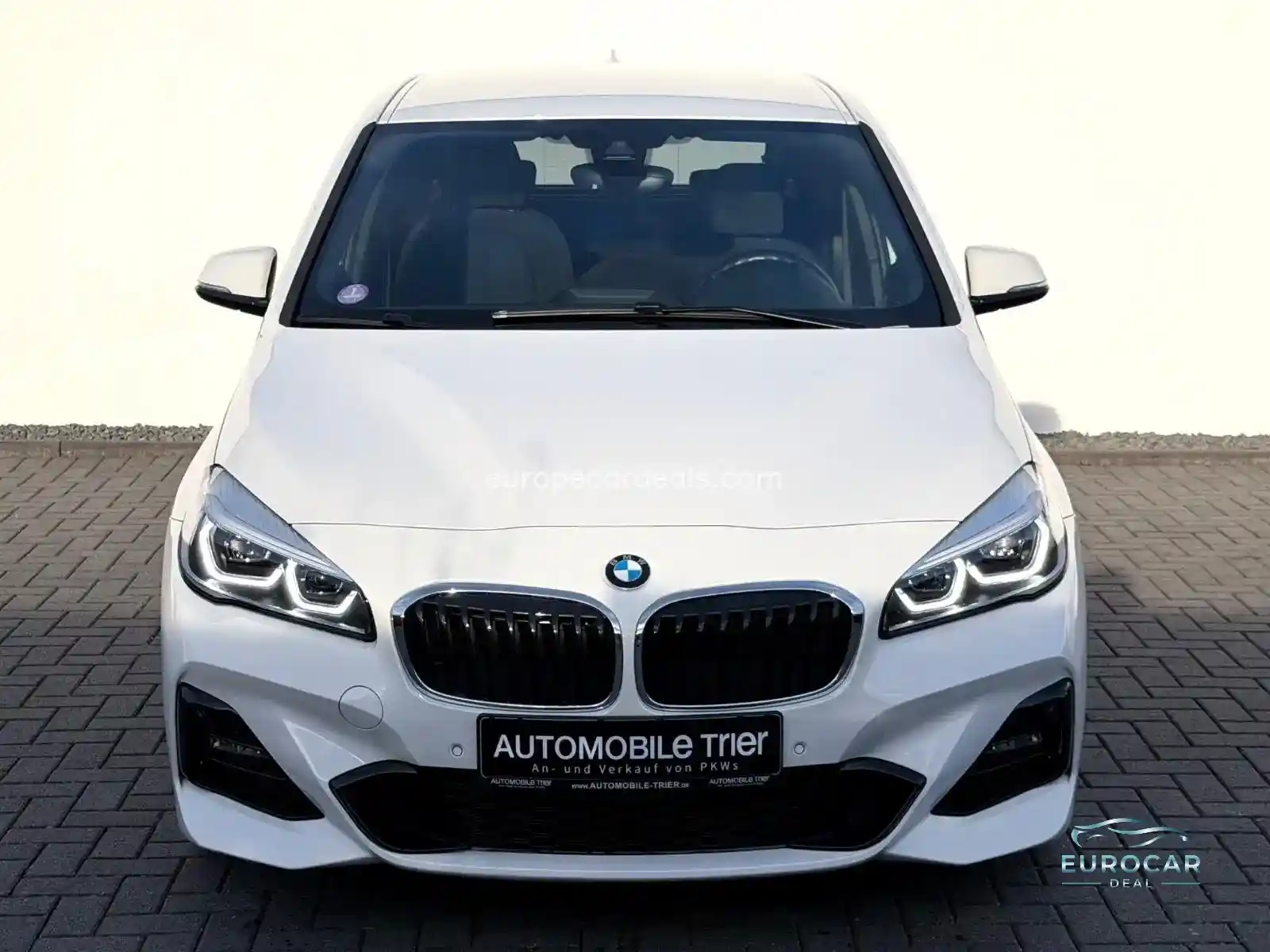 BMW 218