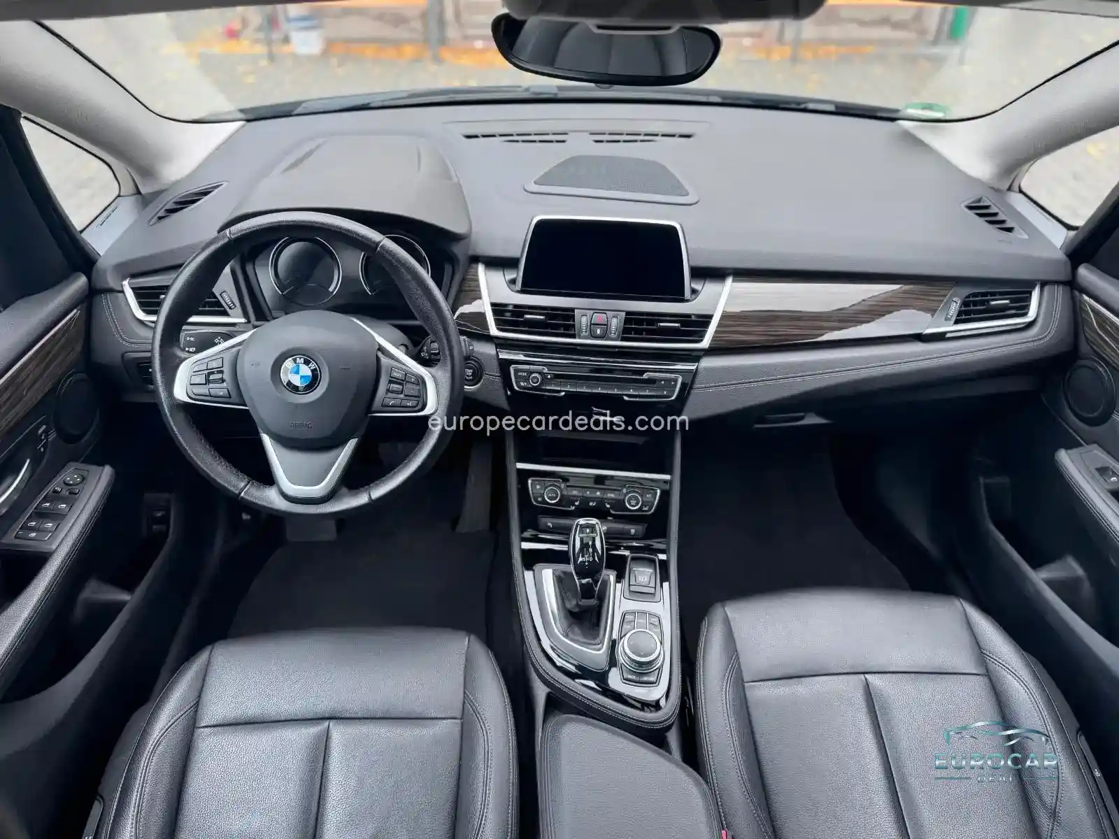 BMW 218