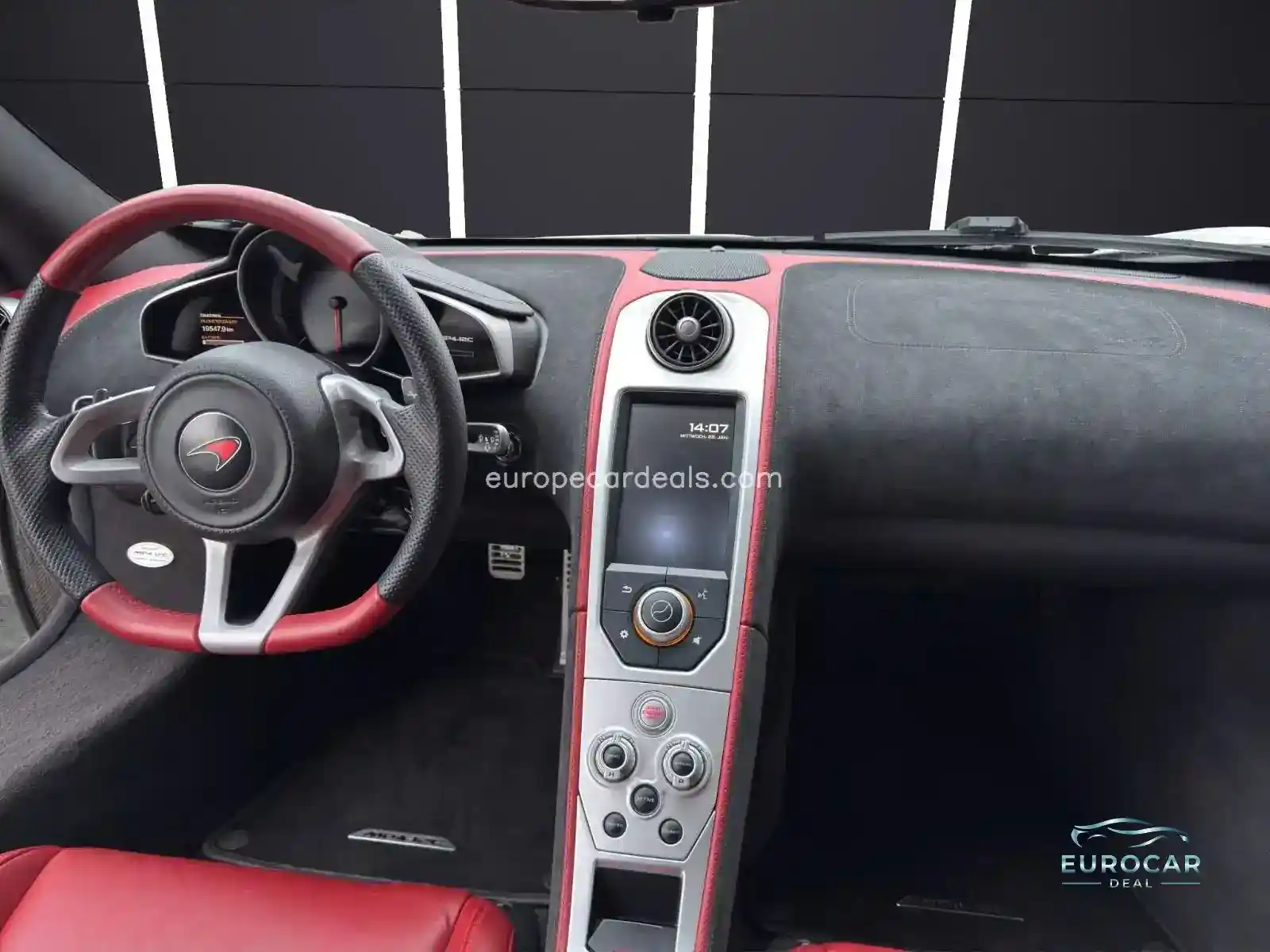 McLaren MP4-12C