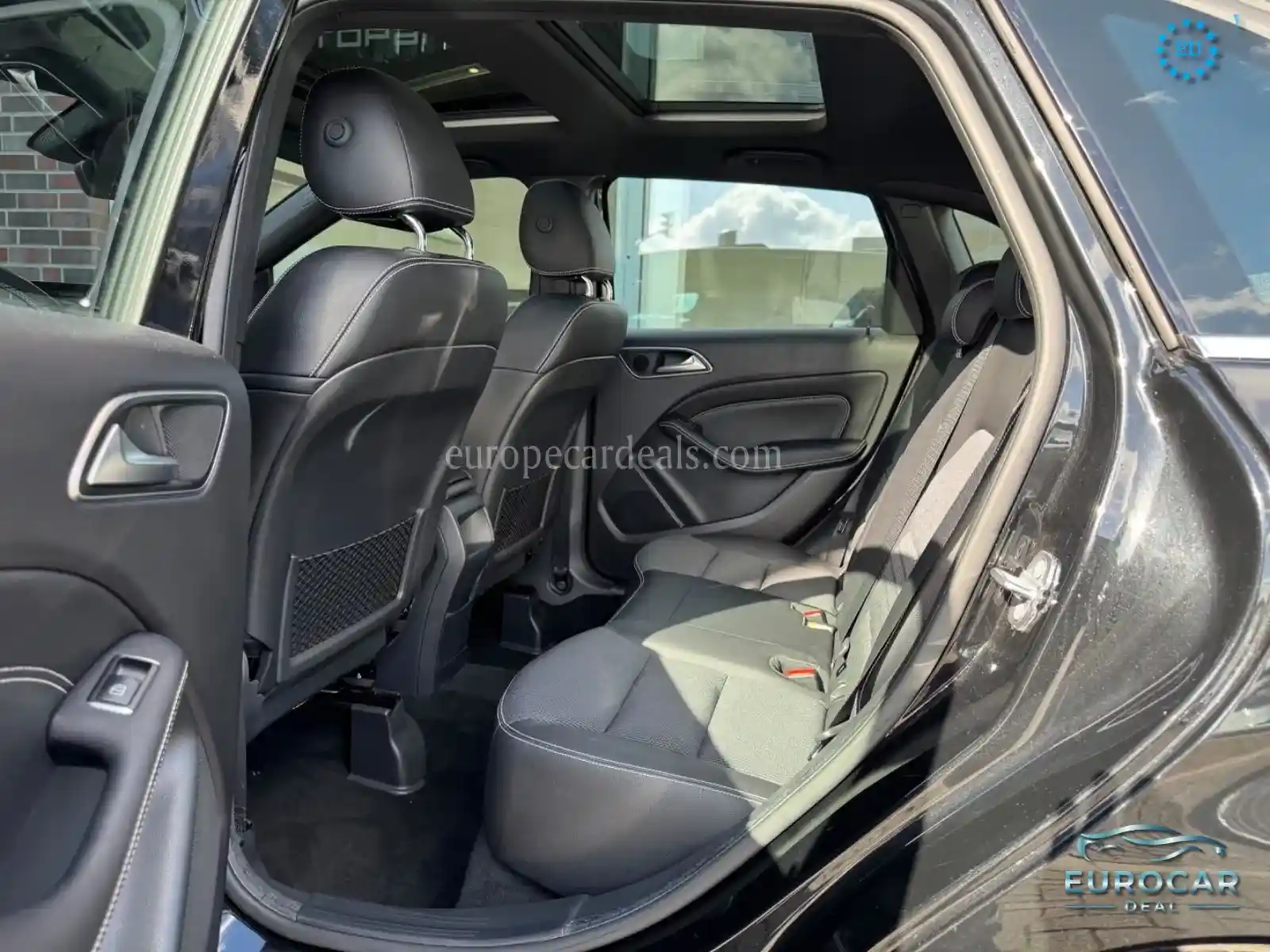 Mercedes-Benz B 220