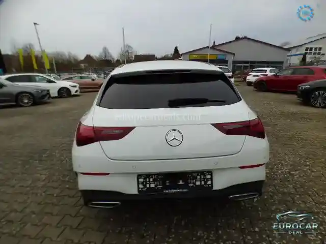 Mercedes-Benz CLA 200 Shooting Brake