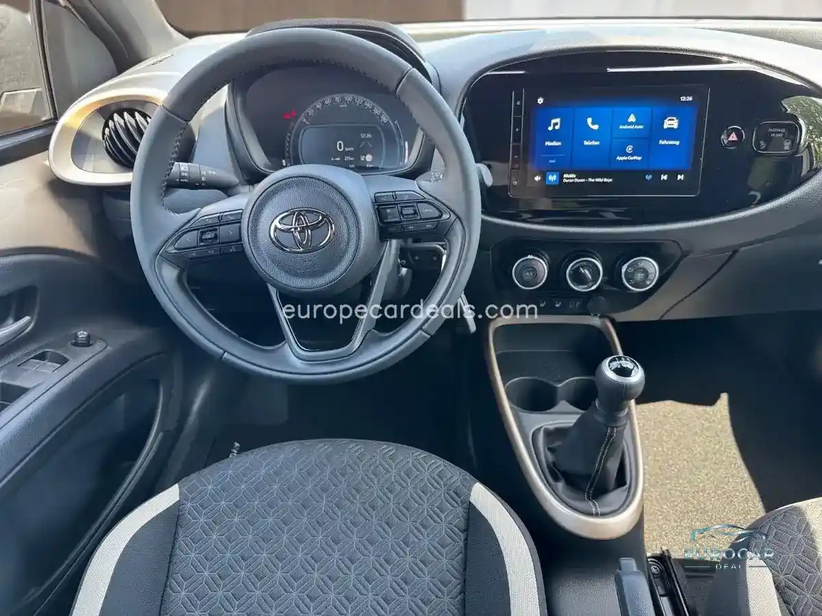 Toyota Aygo (X)