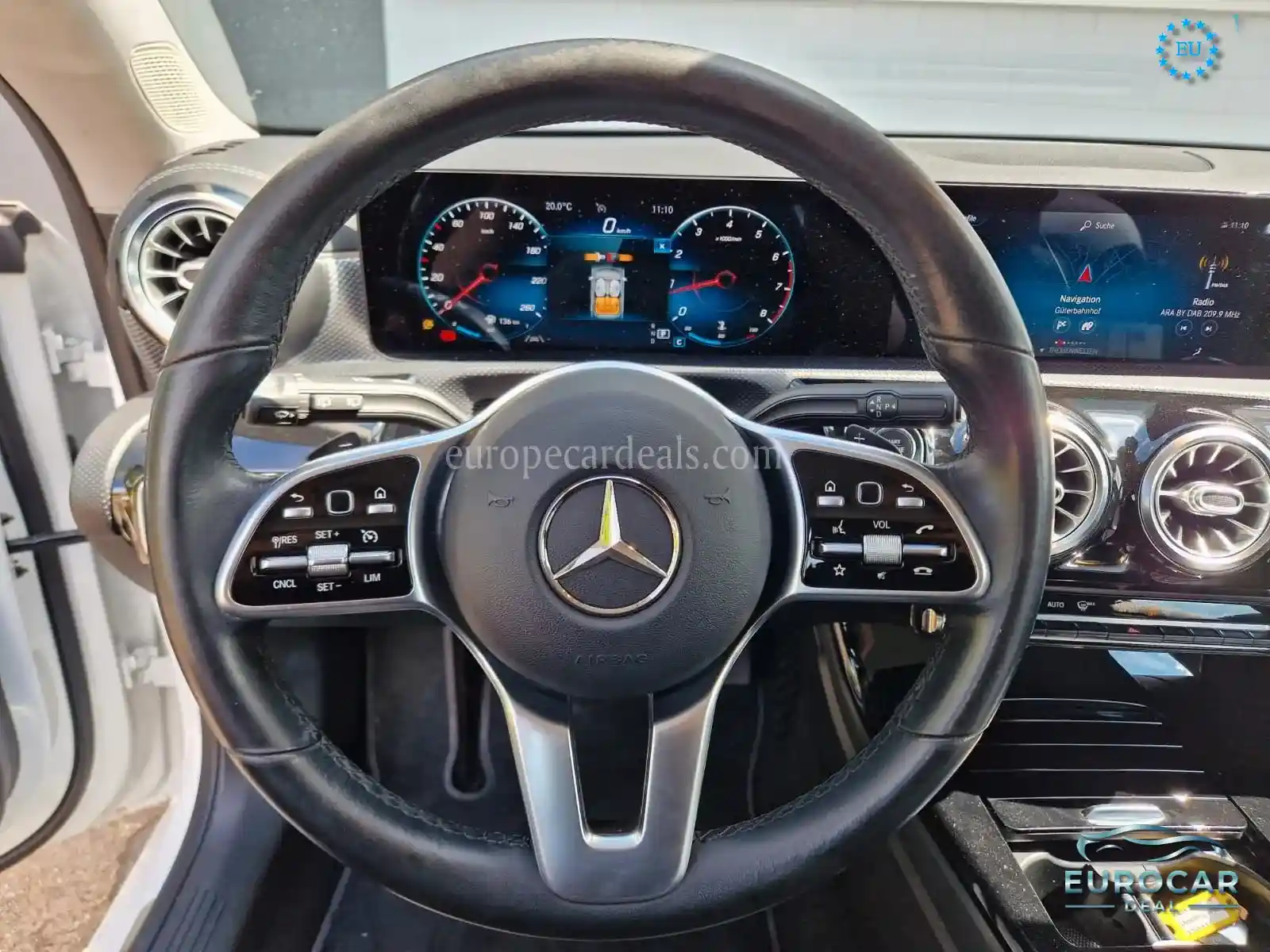 Mercedes-Benz CLA 180