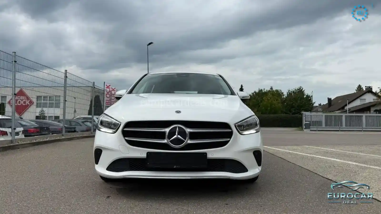 Mercedes-Benz B 200