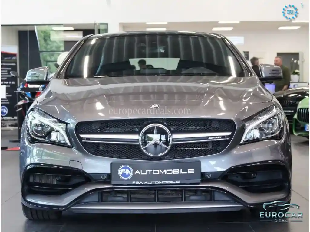 Mercedes-Benz CLA 45 AMG Shooting Brake