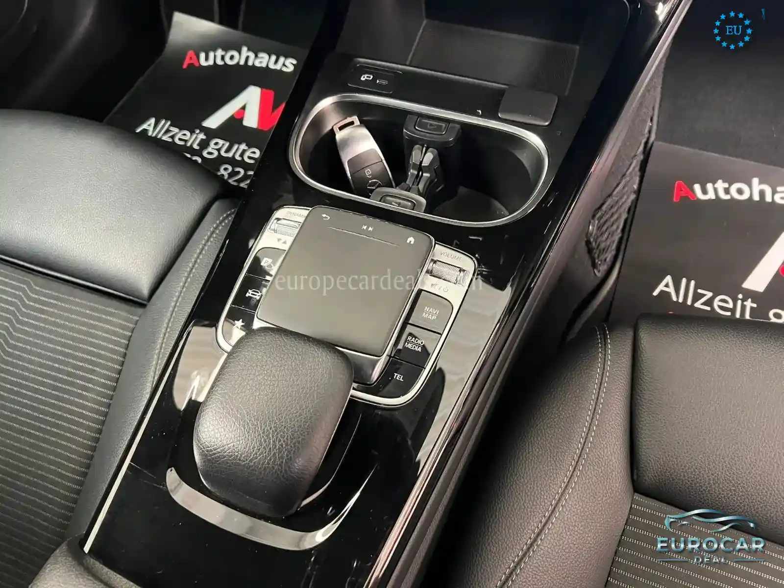 Mercedes-Benz A 220