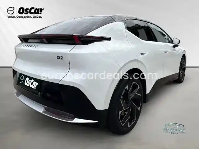 Lynk&Co 02