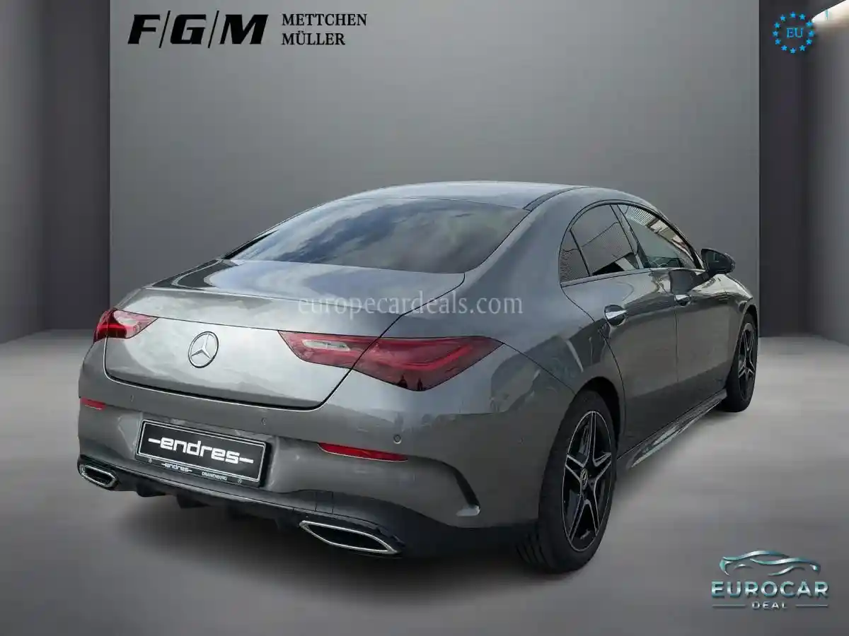 Mercedes-Benz CLA 220