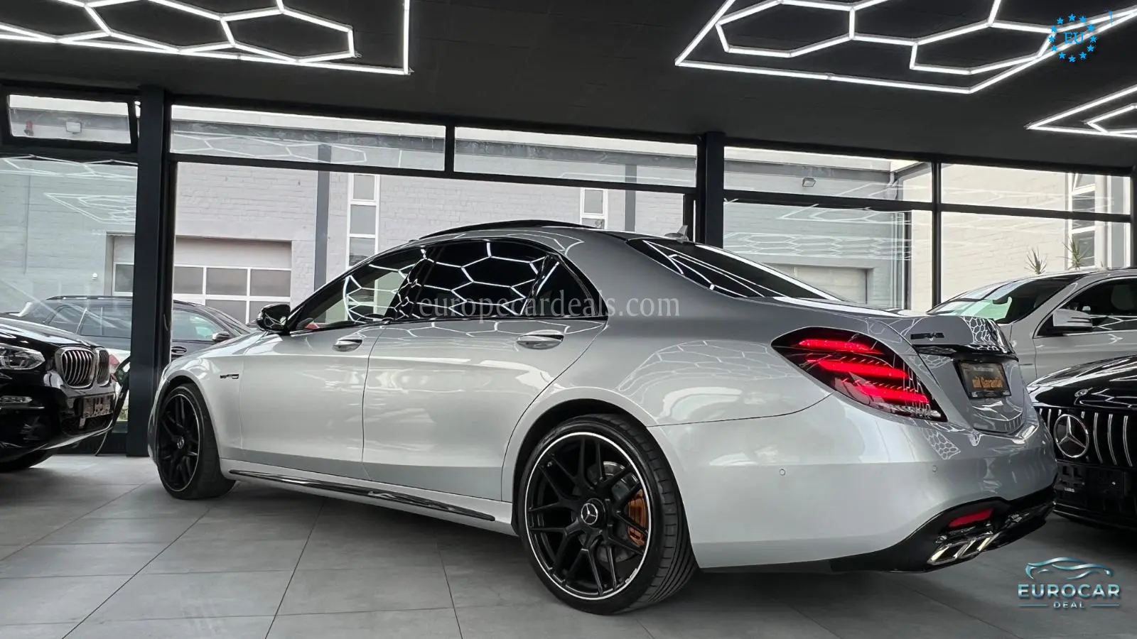 Mercedes-Benz S 560