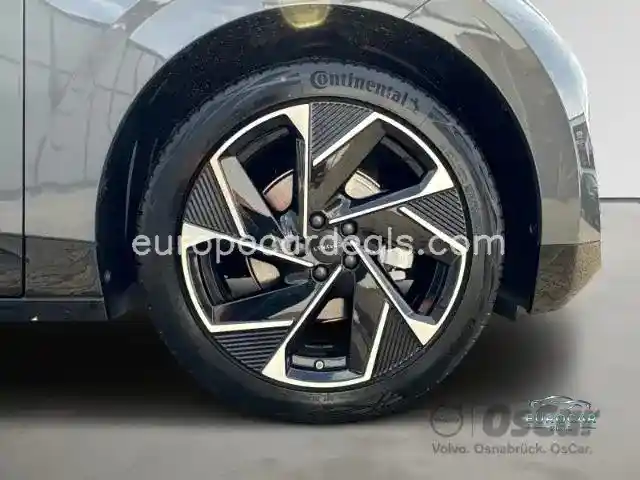 Lynk&Co 02