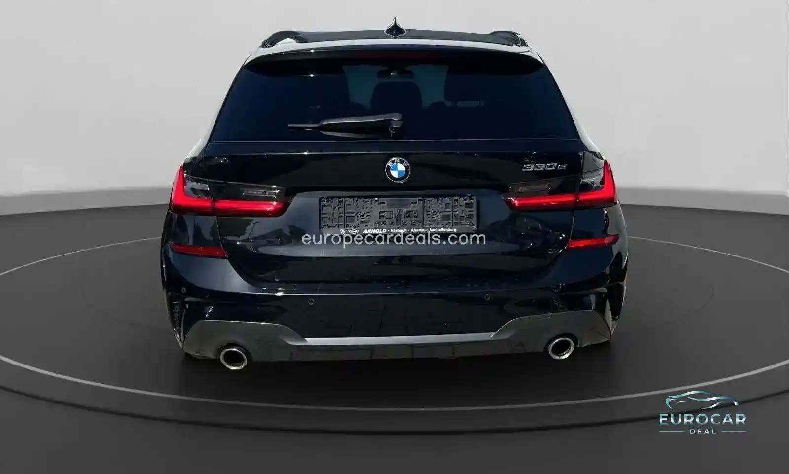 BMW 330