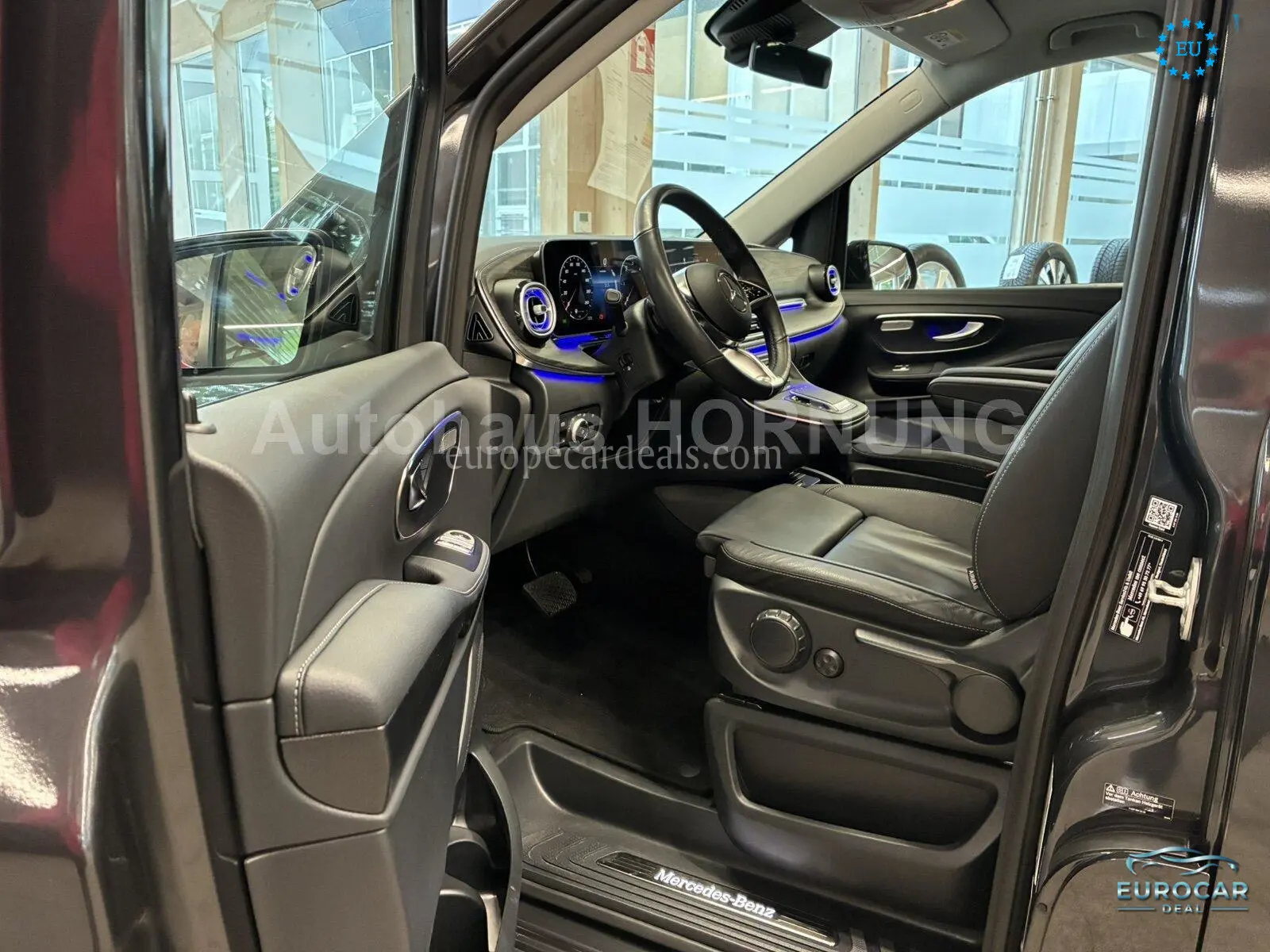 Mercedes-Benz V 220