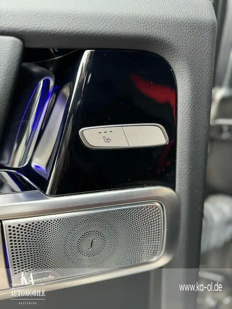 Mercedes-Benz G 500