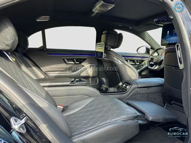 Mercedes-Benz S 400