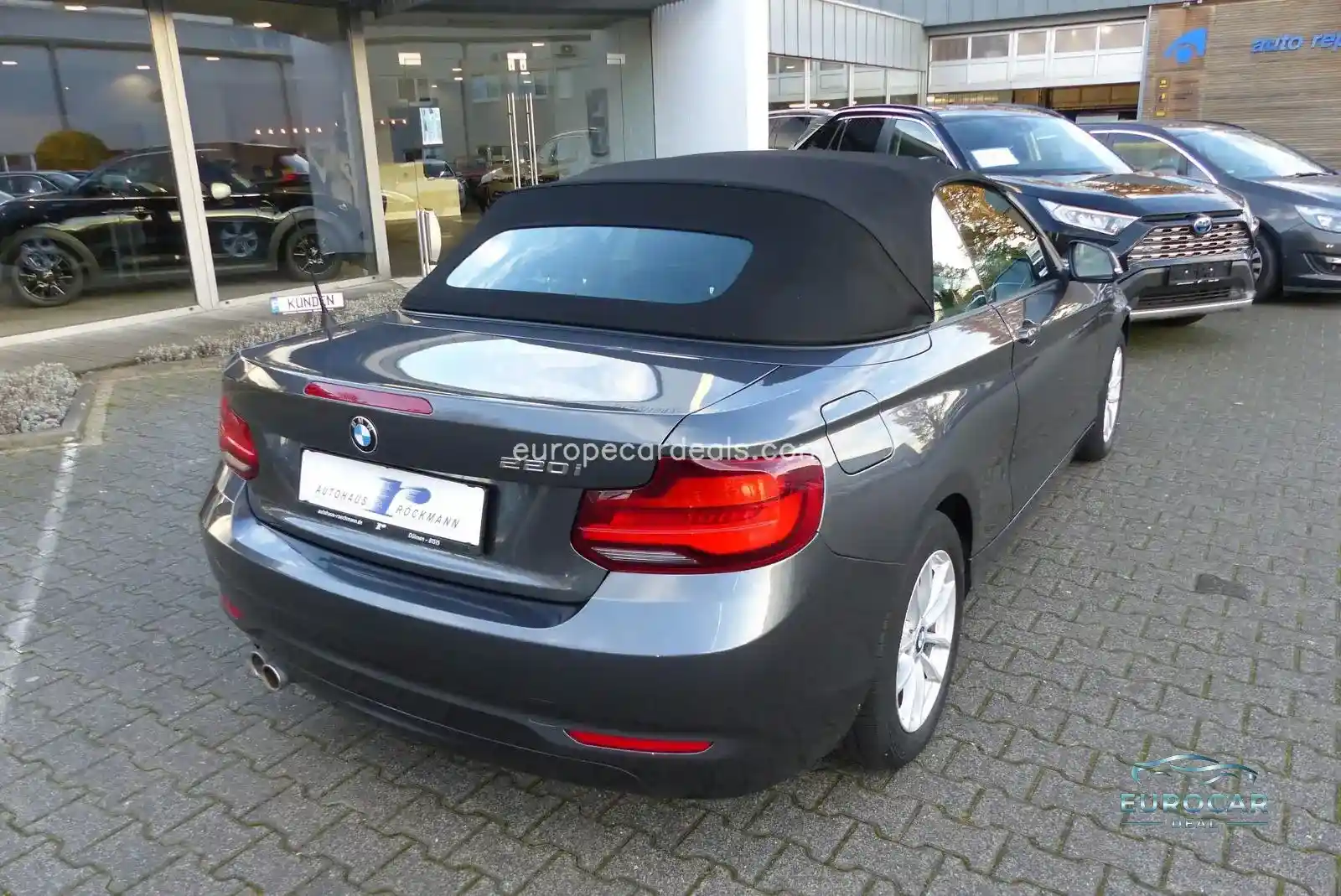 BMW 220
