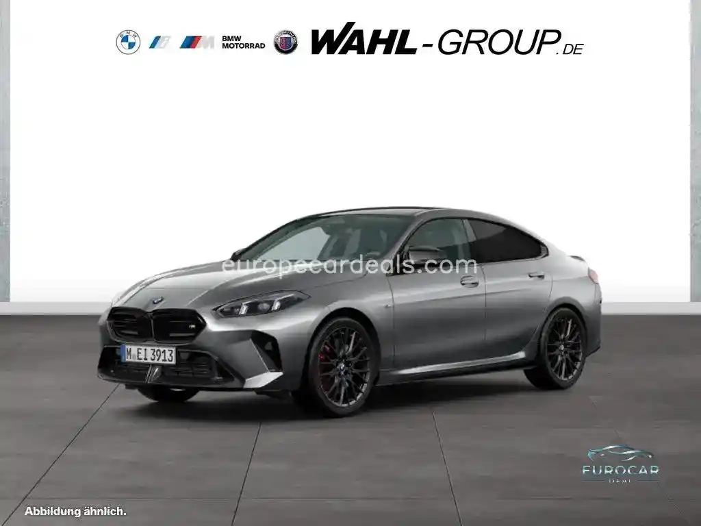 BMW M235