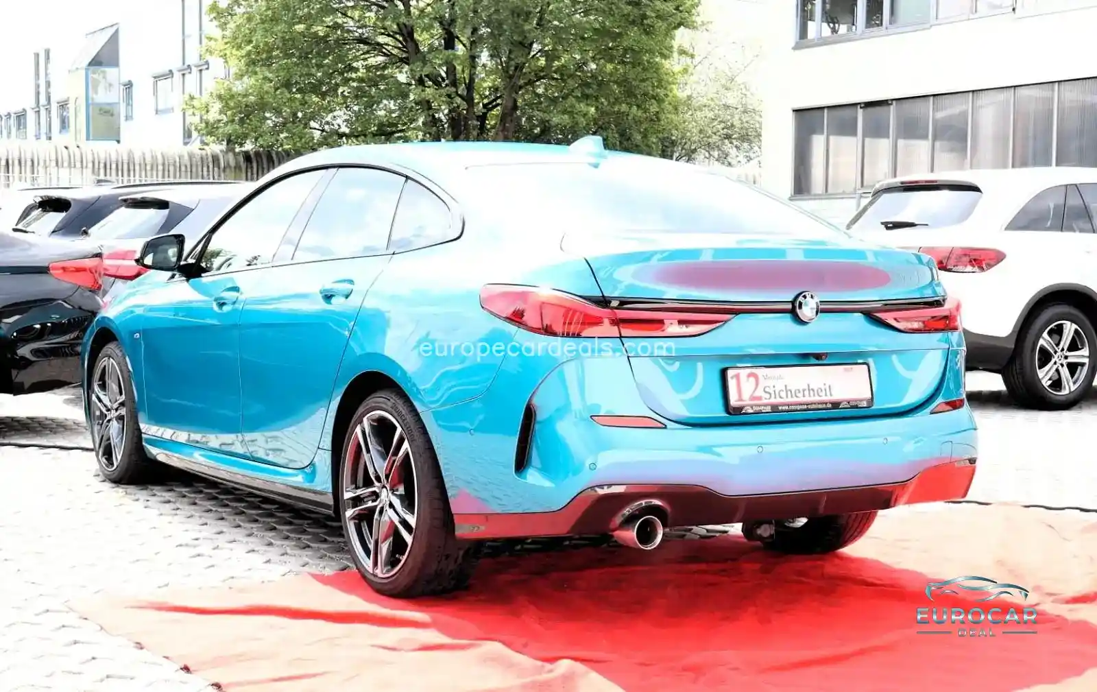 BMW 218