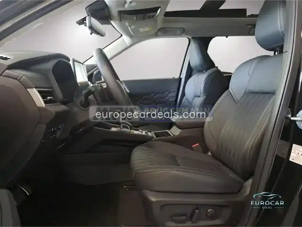 Mitsubishi Plug-in Hybrid Outlander