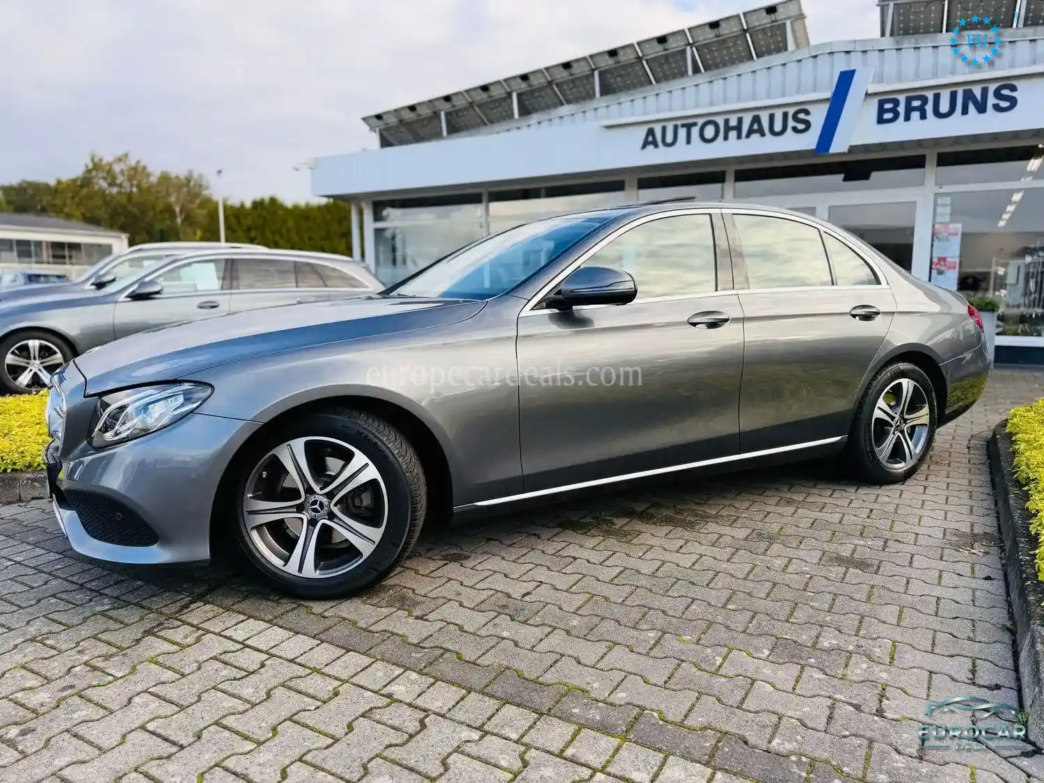 Mercedes-Benz E 220