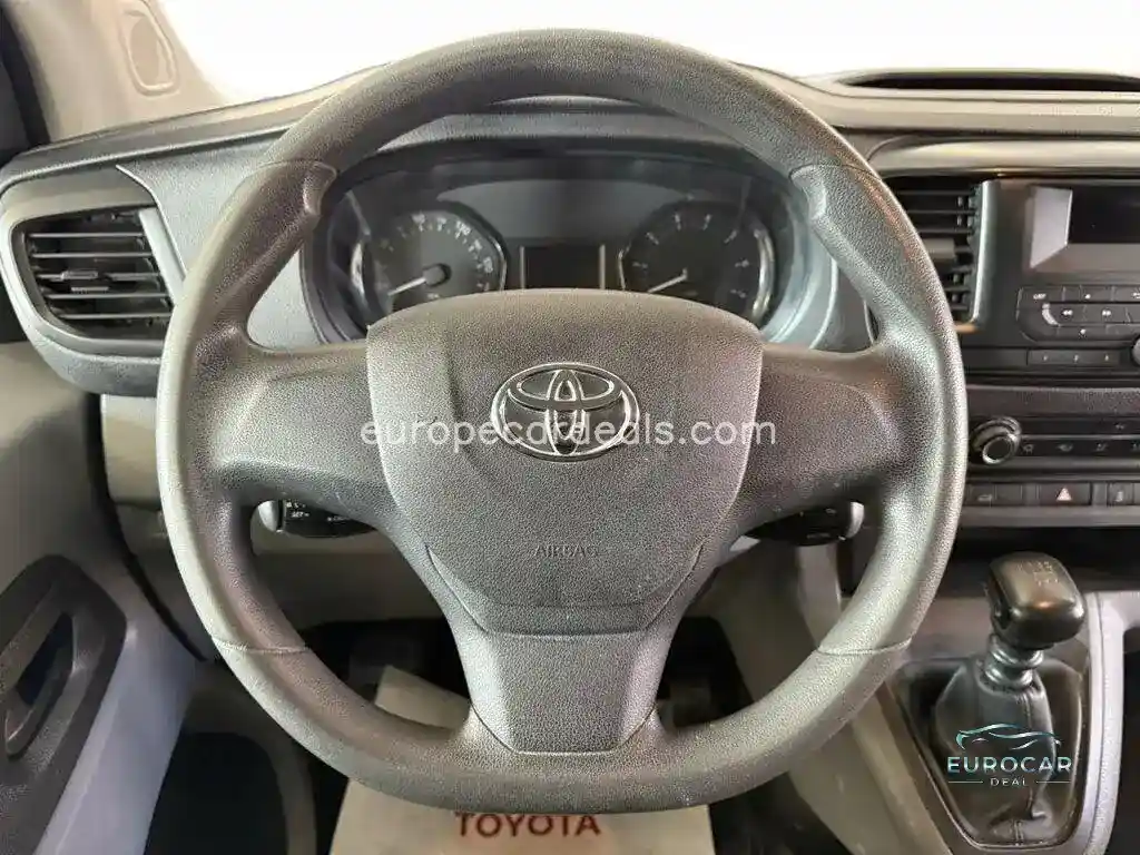 Toyota Proace (Verso)