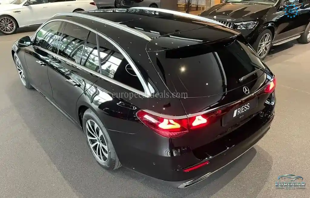 Mercedes-Benz E 200