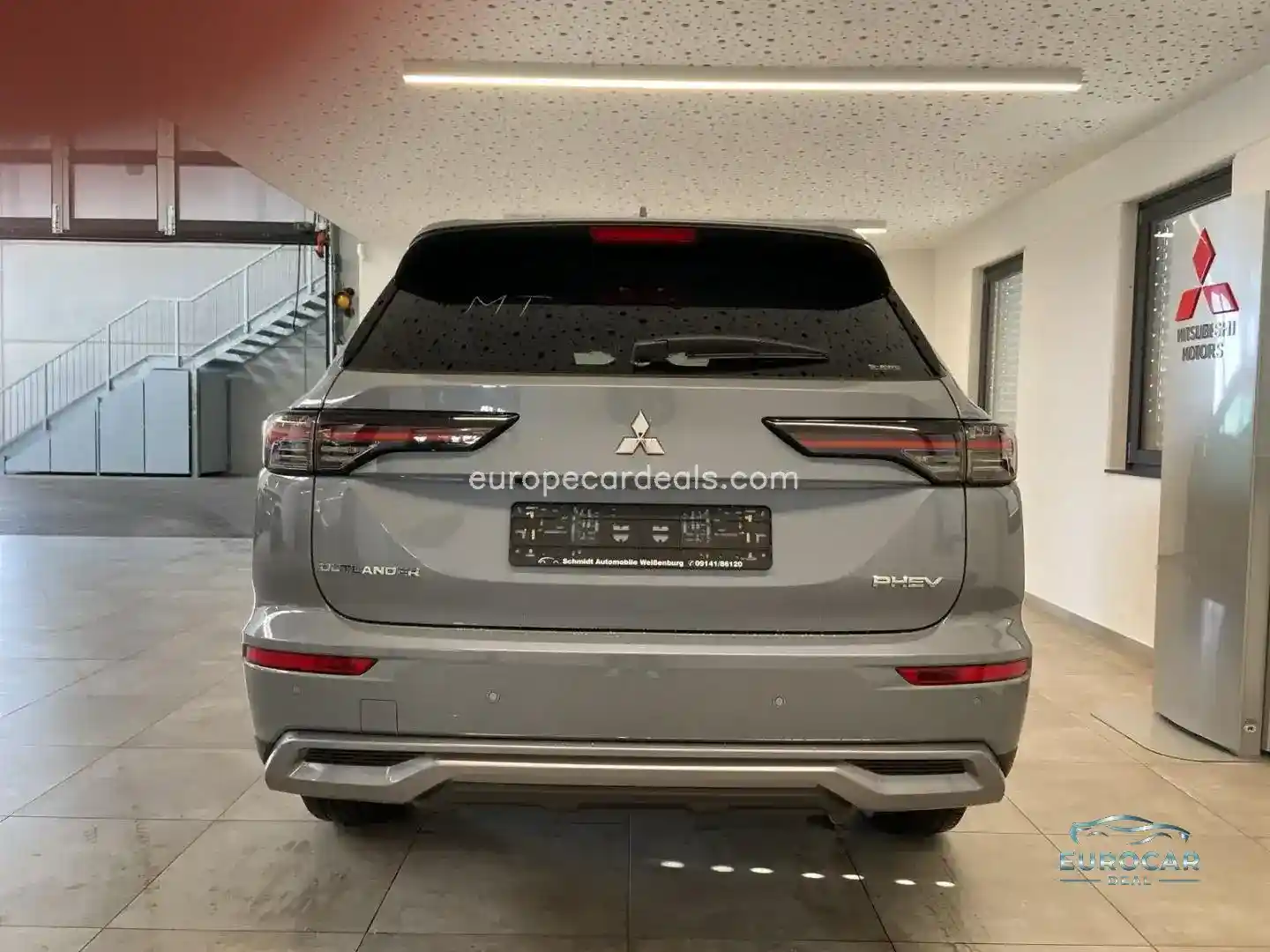 Mitsubishi Plug-in Hybrid Outlander
