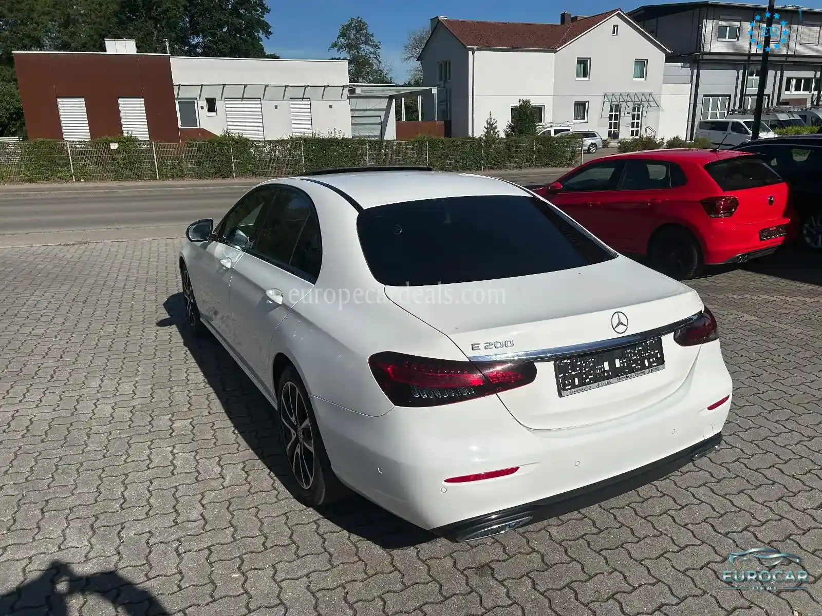 Mercedes-Benz E 200