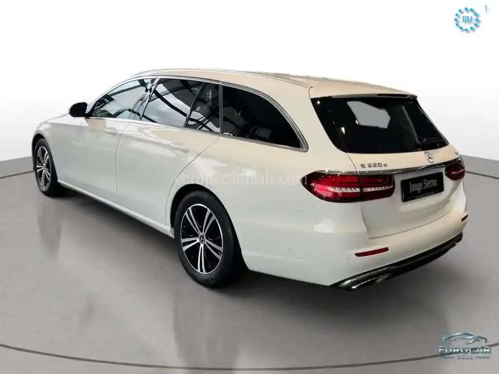 Mercedes-Benz E 220