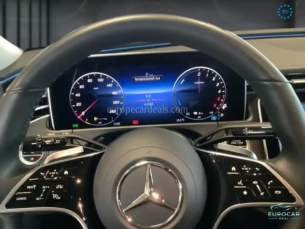 Mercedes-Benz E 300
