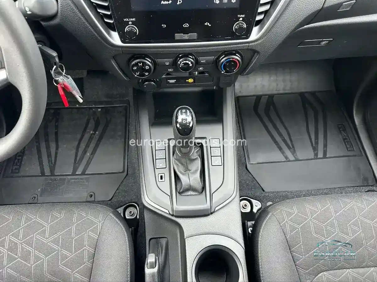 D-MAX 4×4 LS A/T DoubleCab