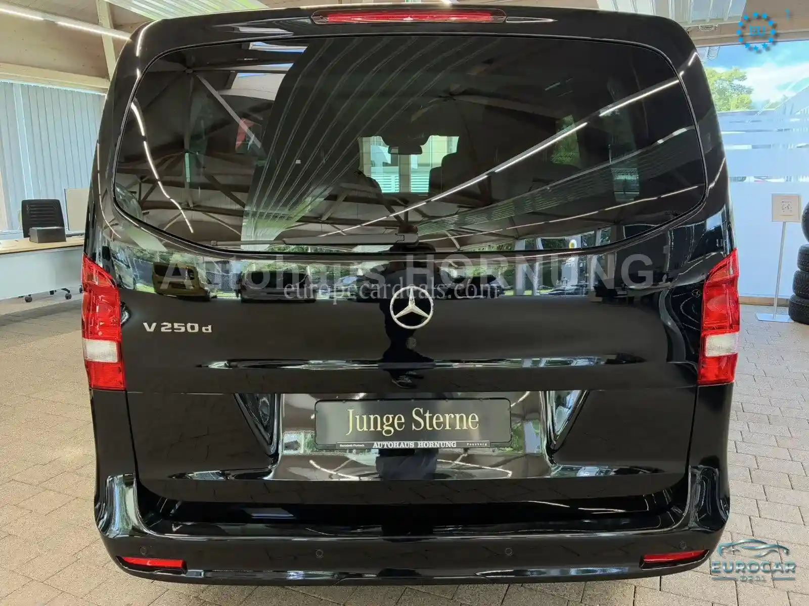 Mercedes-Benz V 250