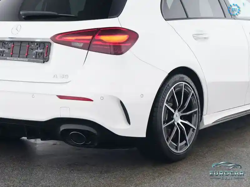 Mercedes-Benz A 35 AMG